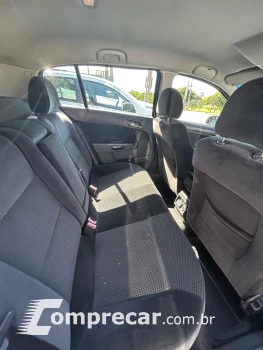 Vectra GT-X 2.0 MPFI 8V FlexPower Aut.