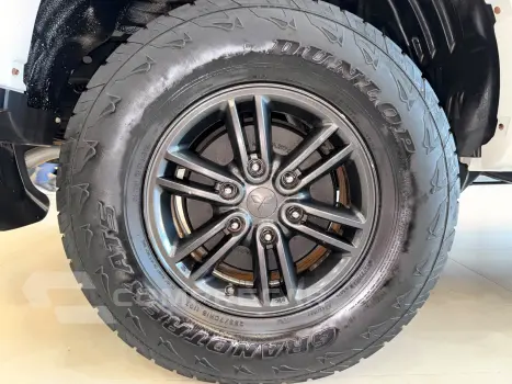 L200 triton HPE