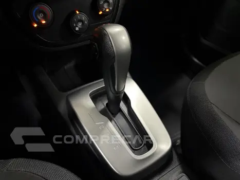 SPIN 1.8 LT 8V FLEX 4P AUTOMÁTICO