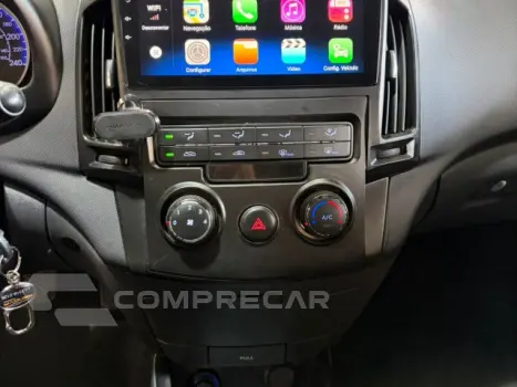 I30 - 2.0 MPFI GLS 16V 4P MANUAL