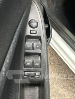 ONIX HATCH LT 1.0 12V FLEX 5P MEC