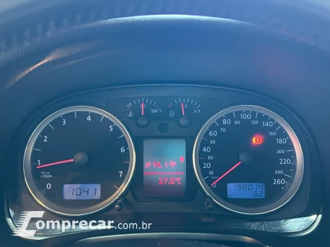 GOLF 1.6 MI TECH 8V FLEX 4P MANUAL