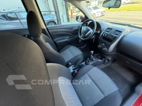 VERSA 1.0 12V FlexStart 4p Mec.