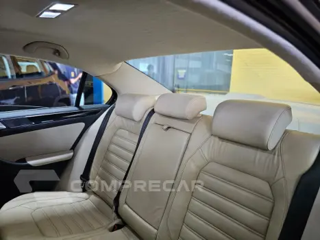 JETTA Highline 2.0 TSI 16V 4p Tiptronic