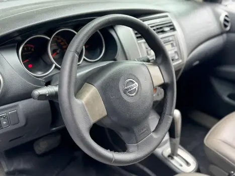 GRAND LIVINA 1.8 SL 16V