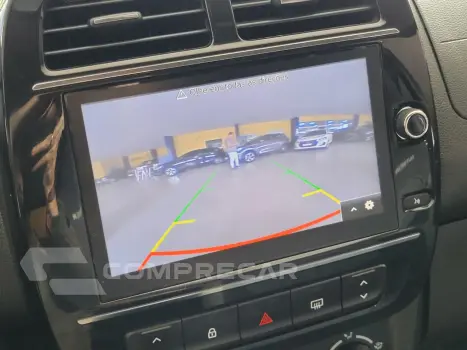 Kwid KWID OUTSIDER 1.0 Flex 12V 5p Mec.