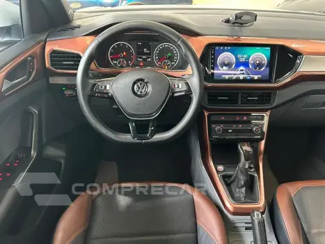 T-CROSS COMFOR. 200 TSI 1.0 FLEX 5P AUT.