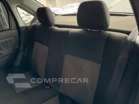 FIESTA 1.6 ROCAM SEDAN 8V FLEX 4P MANUAL