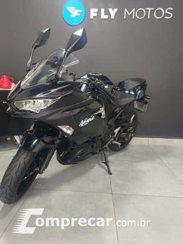 KAWASAKI NINJA 400