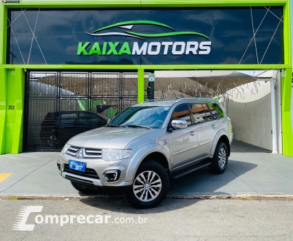 Mitsubishi PAJERO 3.5 HPE 4X4 7 Lugares V6 24V 4 portas
