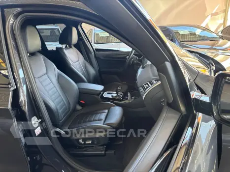 X3 XDRIVE 30e X-Line Turbo Aut. (Híb.)