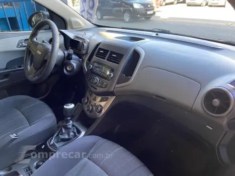 CHEV SONIC LTZ HB MT