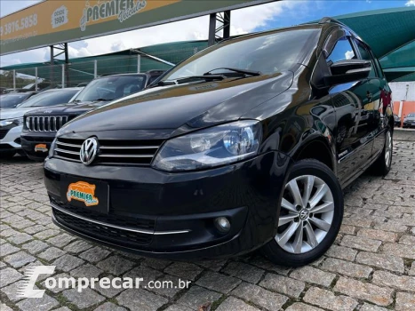 Volkswagen SPACEFOX 1.6 MI Sportline 8V 4 portas