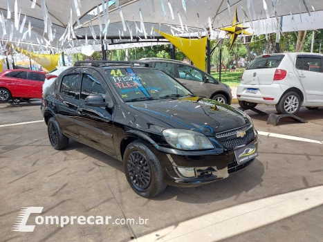 PRISMA 1.4 MPFI JOY 8V