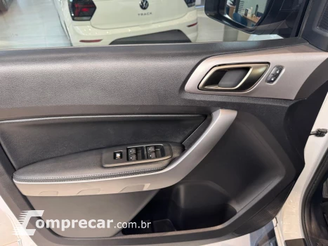 Ranger 3.2 20V CABINE DUPLA 4X4 LIMITED TURBO DIESEL AUTOMÁT