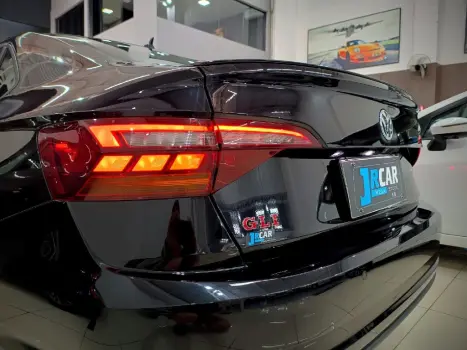 JETTA 2.0 350 TSI GASOLINA GLI DSG