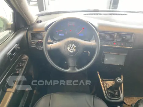 GOLF 2.0 MI 8V
