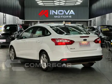 FOCUS SEDAN - 1.6 SE 16V 4P MANUAL