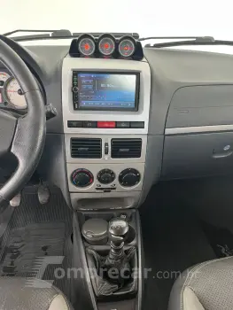 PALIO 1.8 MPI Adventure Locker Weekend 16V