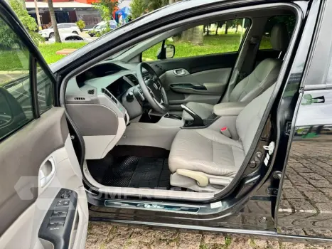 Civic Sedan LXR 2.0 Flexone 16V Aut. 4p