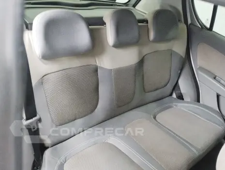PALIO 1.6 MPI Essence 16V