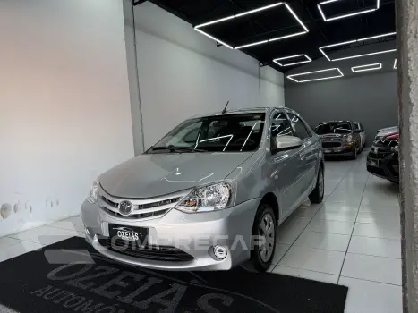 ETIOS 1.5 XS Sedan 16V