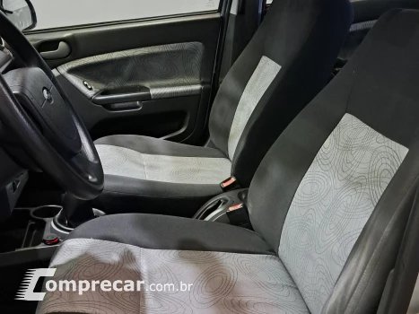 Fiesta 1.0 Mpi Sedan 8V Flex 4P Manual