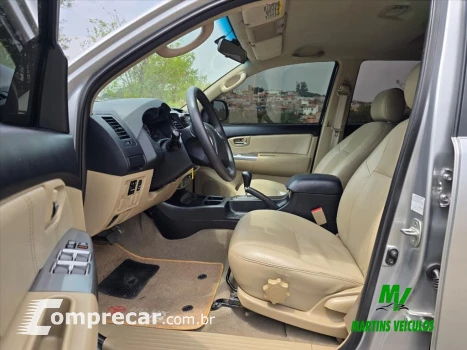 HILUX SW4 2.7 SR 4X2 16V