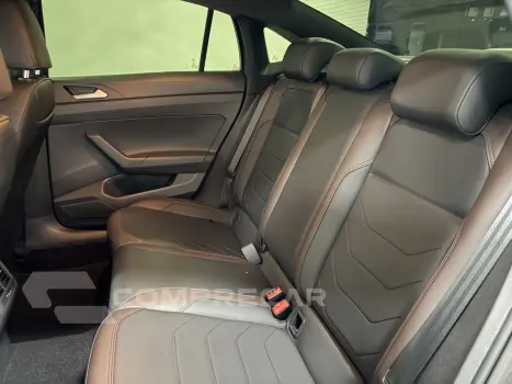 VIRTUS 1.0 200 TSI HIGHLINE AUTOMÁTICO