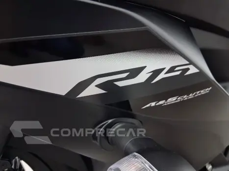 YAMAHA YZF R15