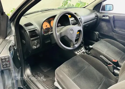 ASTRA 2.0 MPFI Advantage 8V