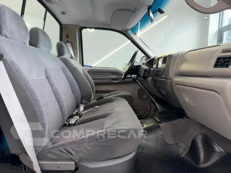 F250 XLT 4.2 6C