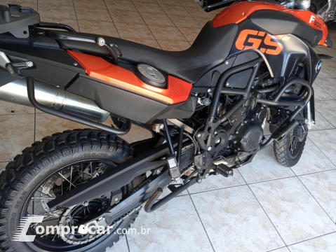 F800Gs