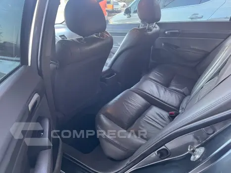 CIVIC 1.8 LXL 16V