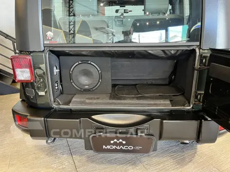 Wrangler 3.8 V6 12V SPORT TETO RÍGIDO E LONA AUTOMÁTICO