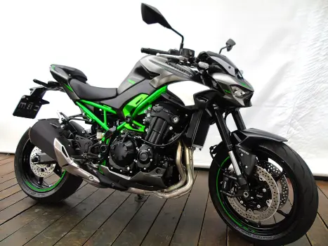 KAWASAKI Z900 ABS