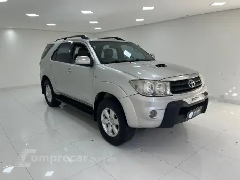 HILUX SW4 3.0 SRV 4X4 7 Lugares 16V Turbo Intercooler