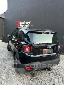 RENEGADE 1.8 16V Sport