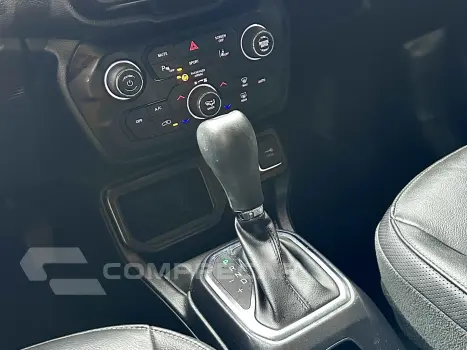 RENEGADE 1.3 T270 TURBO FLEX LONGITUDE AT6