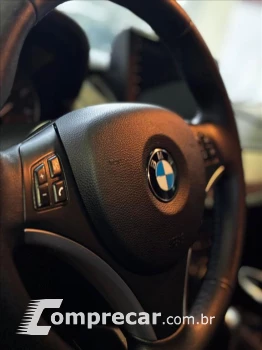 X1 2.0 16V GASOLINA SDRIVE18I 4P AUTOMÁTICO