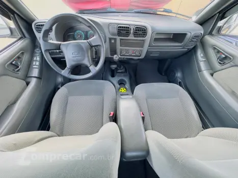 S10 2.4 ADVANTAGE CABINE DUPLA