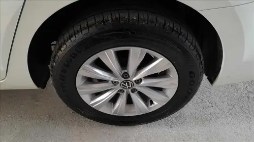 VIRTUS 1.0 170 TSI MANUAL