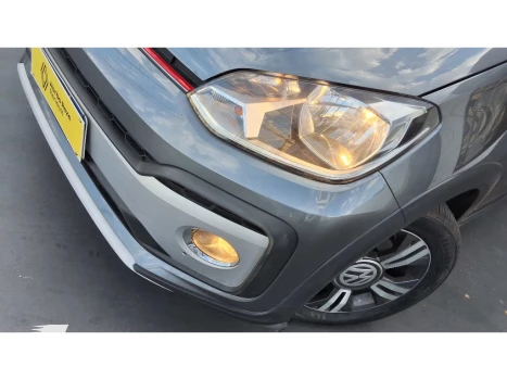 UP 1.0 CROSS TSI TOTAL 12V 5P FLEX