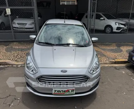 FORD Ka+ Sedan 1.0 SE/SE PLUS TiVCT Flex 4p 4 portas