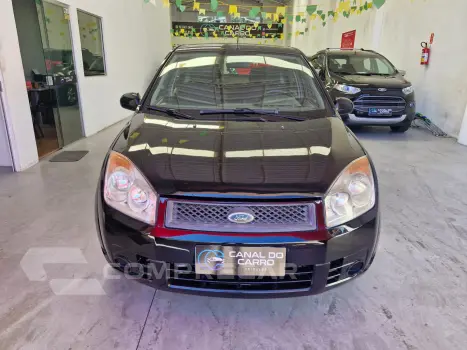 FIESTA 1.6 MPI Class Sedan 8V