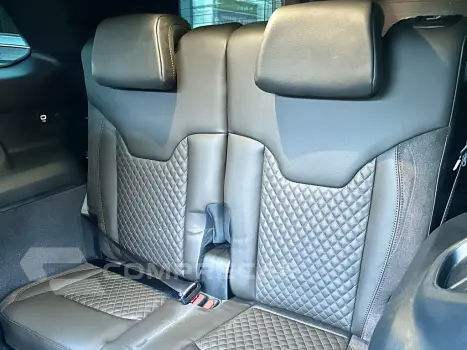 COMMANDER 1.3 T270 TURBO FLEX OVERLAND AT6