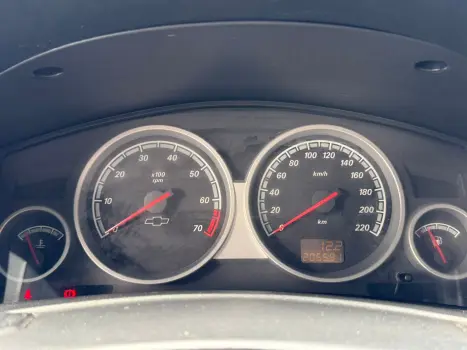 VECTRA 2.0 MPFI Elegance 8V