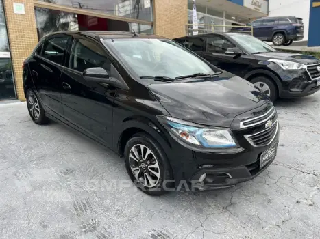 CHEVROLET ONIX HATCH LTZ 1.4 8V FlexPower 5p Mec. 4 portas