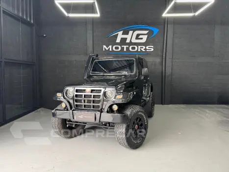 T-4 4x4 3.0 TB Int. Cap. Rígida Diesel