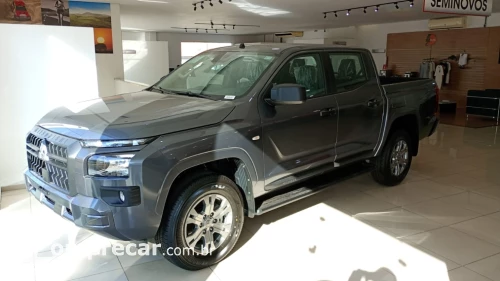 TRITON 2.4 Biturbo CD GLS 4X4